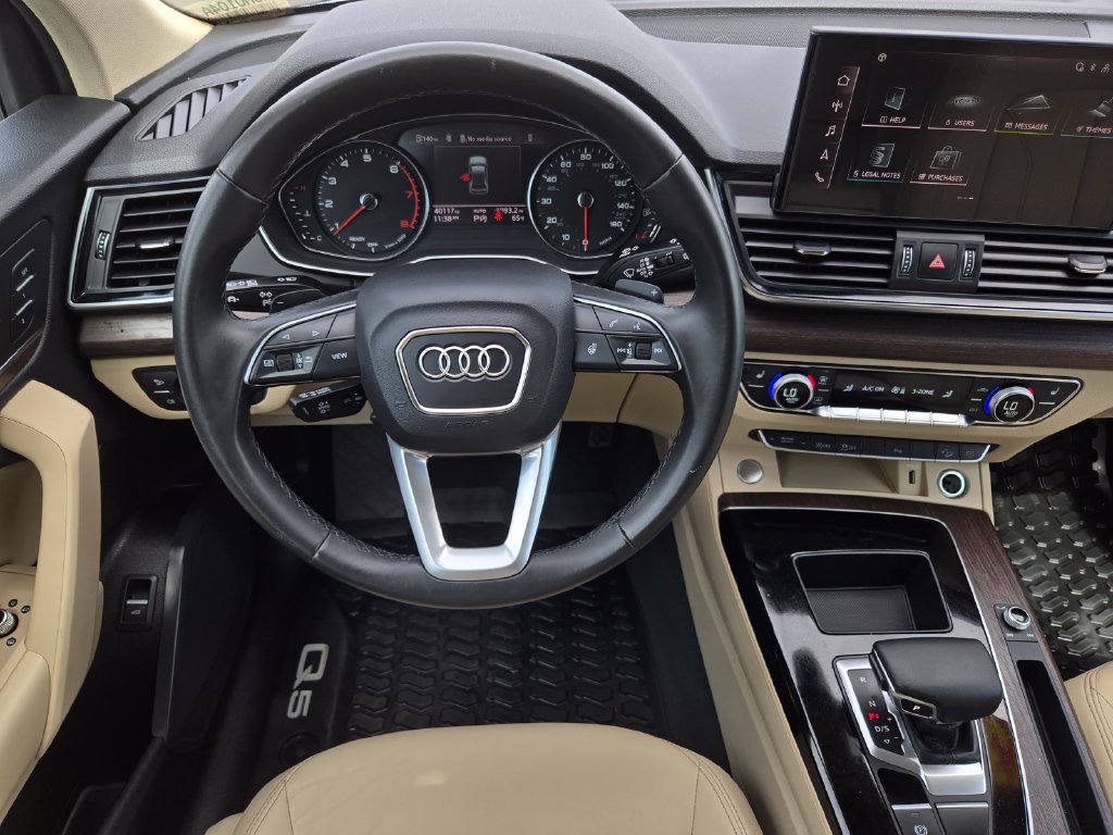 Used 2023 Audi Q5 2.0T Premium w/ Convenience Package AWD/4WD image 13