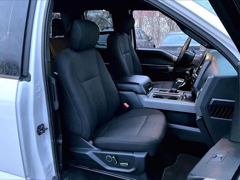 Used 2018 Ford F150 XLT w/ Equipment Group 302A Luxury image 7