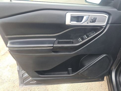 Used 2020 Ford Explorer ST image 14