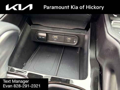 Used 2025 Kia Telluride EX image 32