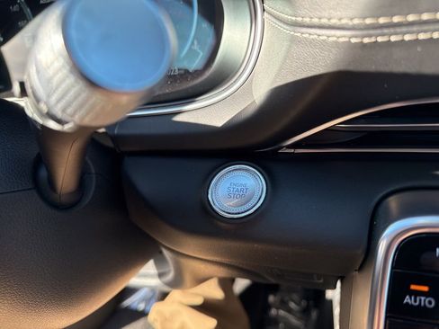 Used 2022 Genesis GV80 3.5T w/ Prestige Package 07 image 25