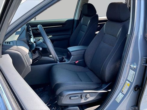 Used 2024 Honda CR-V EX image 8