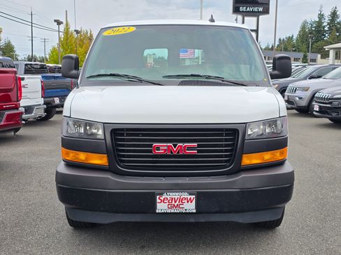 Used 2022 GMC Savana 2500 Extended image 2