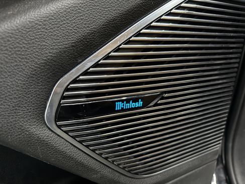 Used 2022 Jeep Grand Cherokee L Summit w/ Luxury Tech Group V image 12