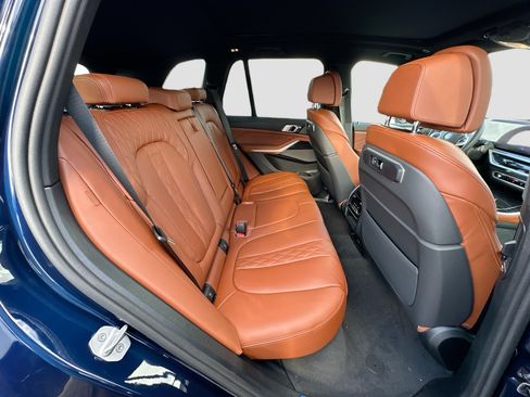 New 2026 BMW X5 xDrive50e w/ M Sport Package AWD/4WD image 22