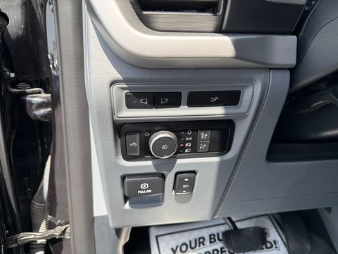 Used 2022 Ford F150 XLT w/ Equipment Group 302A High AWD/4WD image 26