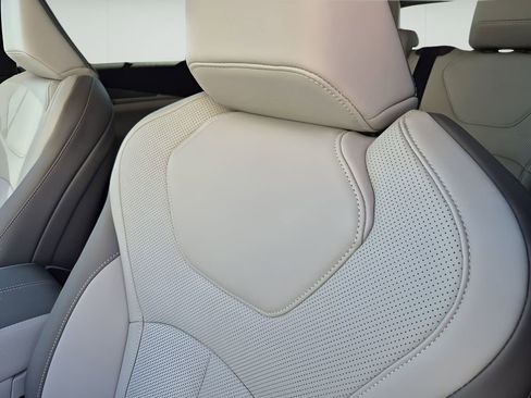 Certified 2026 INFINITI QX60 Luxe w/ Cargo Package image 18