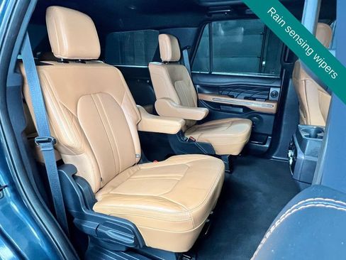 Used 2024 Ford Expedition Platinum AWD/4WD image 20