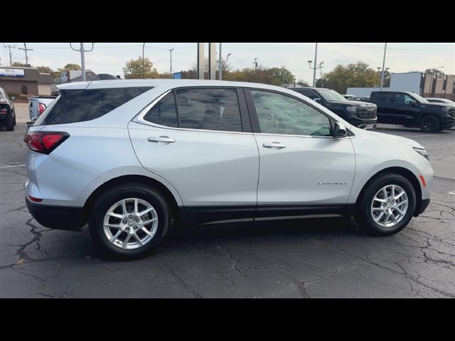Certified 2022 Chevrolet Equinox LT FWD image 9