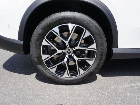 Certified 2025 Mercedes-Benz GLC 350e 4MATIC image 14