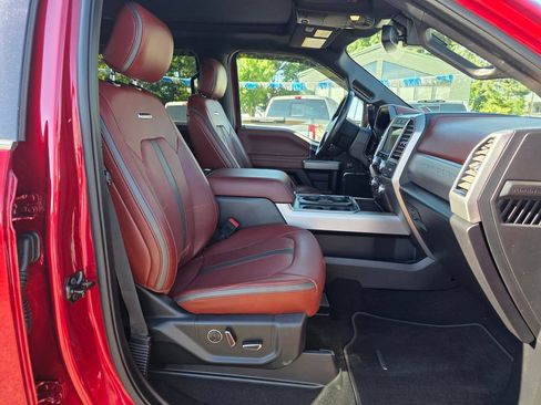 Used 2019 Ford F250 Platinum w/ Platinum Ultimate Package AWD/4WD image 22