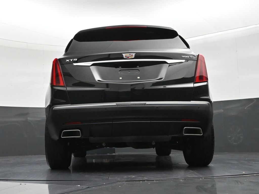 Certified 2025 Cadillac XT5 Luxury FWD image 23