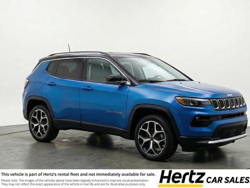 Used 2025 Jeep Compass Limited image 1