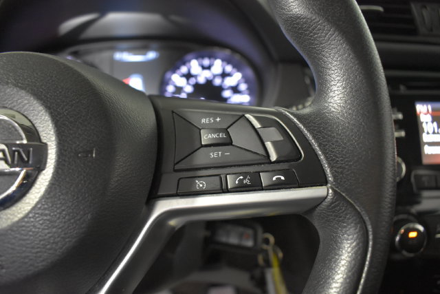 Used 2017 Nissan Rogue S AWD/4WD image 17