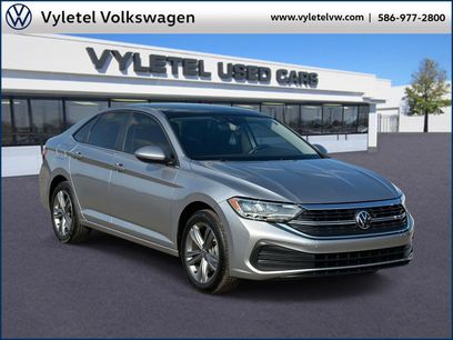 Certified 2024 Volkswagen Jetta SE w/ Panoramic Sunroof Package