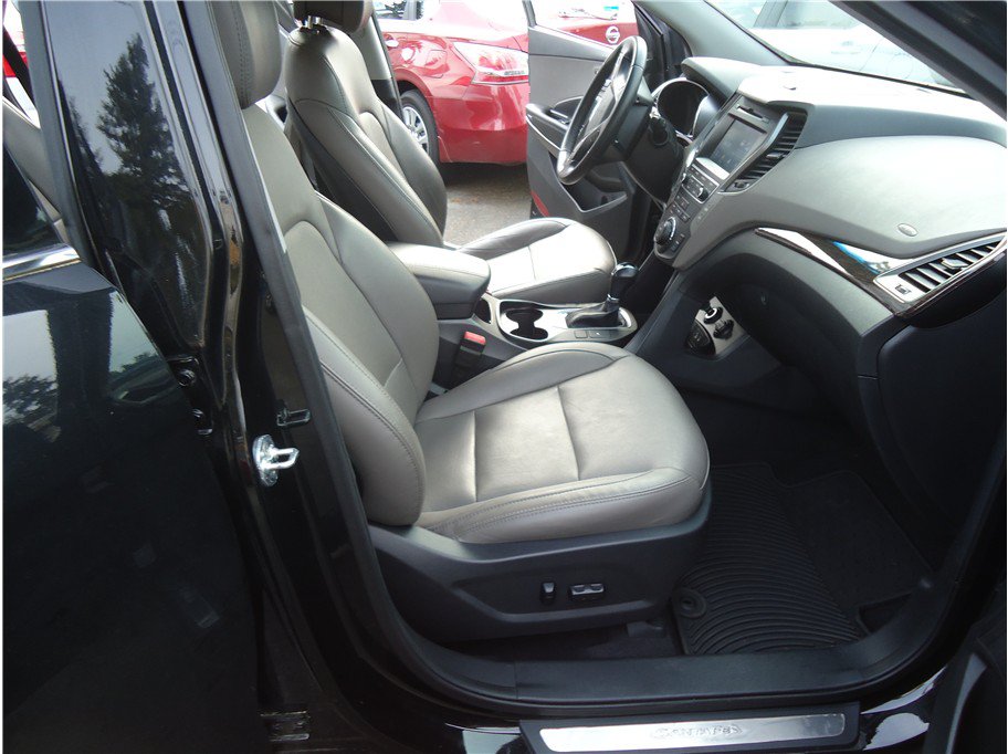Used 2017 Hyundai Santa Fe Sport AWD/4WD image 17