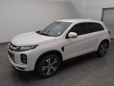 Used 2021 Mitsubishi Outlander Sport SE FWD image 2