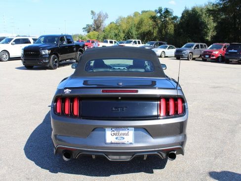 Used 2017 Ford Mustang GT Premium w/ Equipment Group 401A image 8