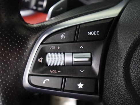 Used 2023 Genesis G70 2.0T w/ Sport Prestige Package image 46