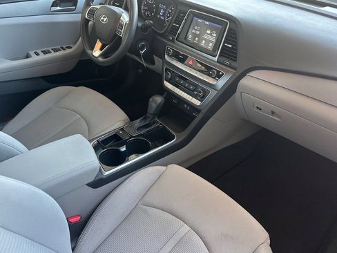 Used 2019 Hyundai Sonata SE FWD image 15