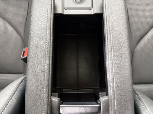 Used 2025 Toyota Grand Highlander FWD image 36