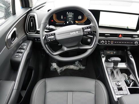 New 2026 Kia Sorento X-Line EX image 14