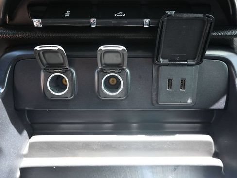 Used 2019 Chevrolet Silverado 3500 LT AWD/4WD image 25
