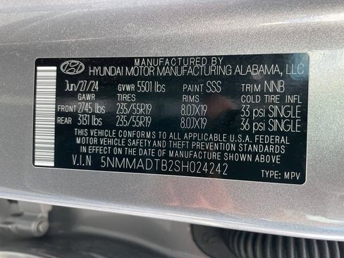 Used 2025 Genesis GV70 2.5T AWD/4WD image 36