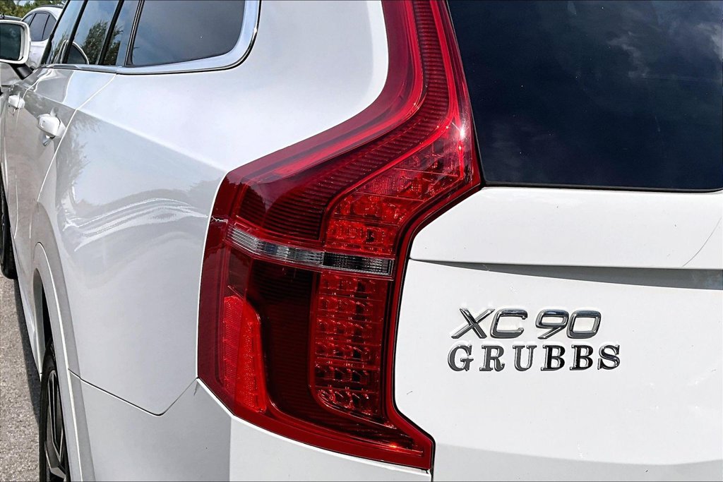 Used 2020 Volvo XC90 T6 Momentum AWD/4WD image 42