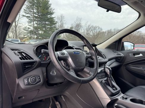 Used 2014 Ford Escape SE w/ Leather Comfort Package image 14