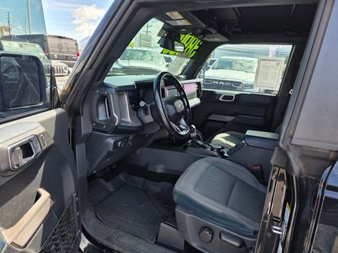 Used 2022 Ford Bronco Outer Banks AWD/4WD image 9