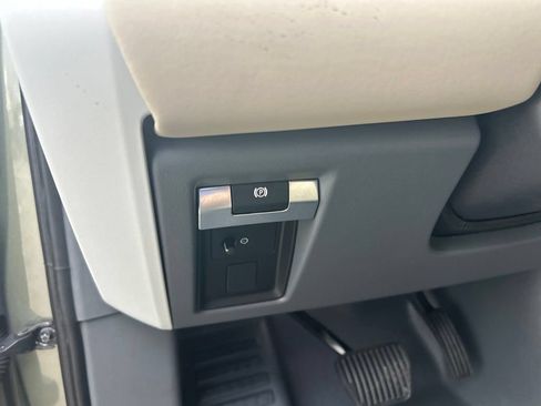 Used 2024 Land Rover Defender 110 S AWD/4WD image 37