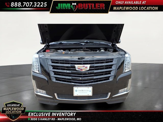 Used 2018 Cadillac Escalade Premium Luxury AWD/4WD image 27