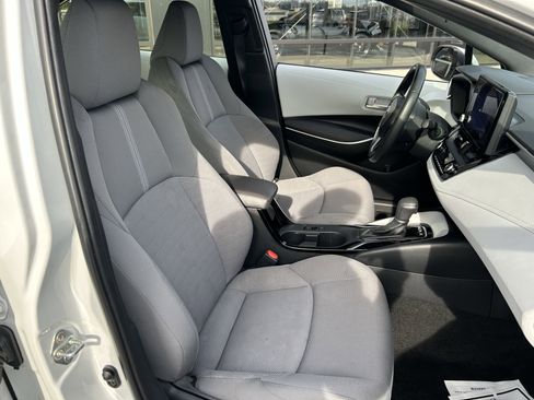 Used 2024 Toyota Corolla SE image 24