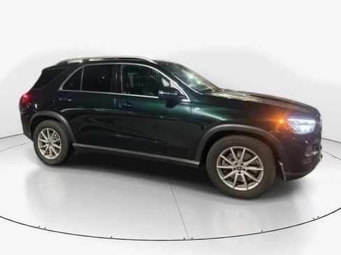 Used 2024 Mercedes-Benz GLE 450e 4MATIC image 2