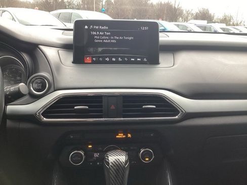 Used 2017 MAZDA CX-9 Touring image 29