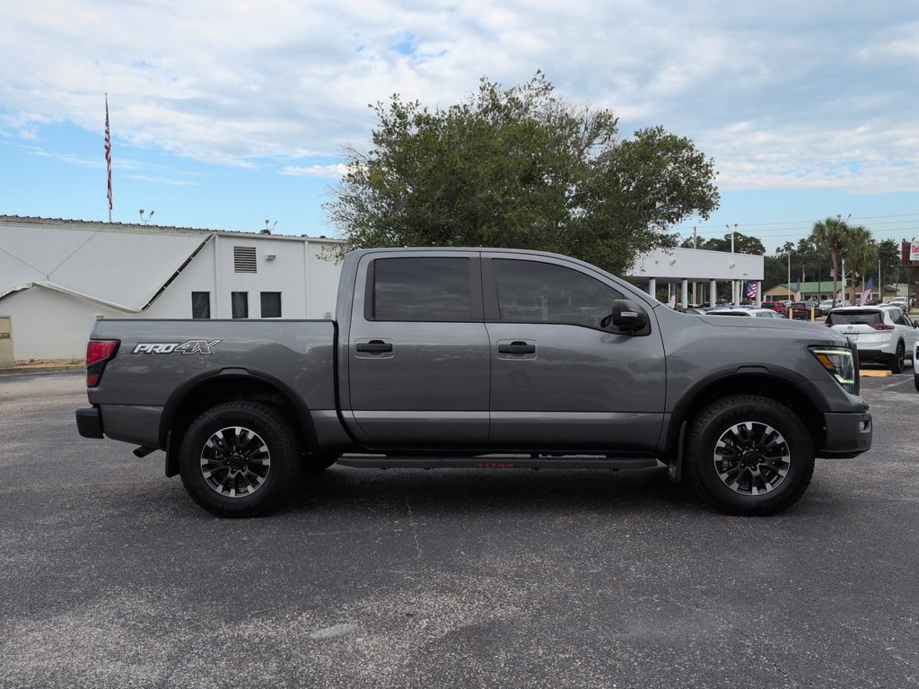 Used 2023 Nissan Titan PRO-4X w/ Pro-4x Convenience Package AWD/4WD image 3