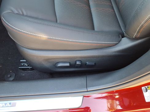 New 2025 Nissan Altima 2.5 SR w/ SR Premium Package image 9