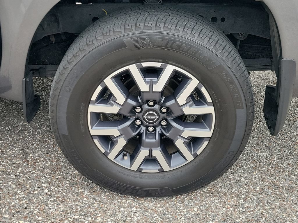 Certified 2024 Nissan Frontier SL w/ Technology Package AWD/4WD image 5