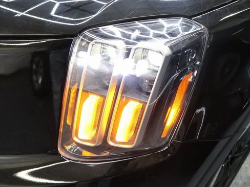 Used 2024 Kia Telluride EX AWD/4WD image 28