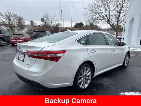 Used 2014 Toyota Avalon Limited image 6