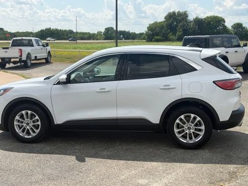 Used 2020 Ford Escape SE FWD image 6