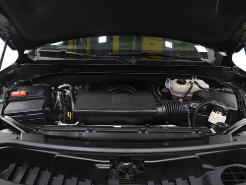 Used 2025 GMC Yukon Denali AWD/4WD image 35