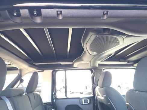 Used 2025 Jeep Wrangler Unlimited Rubicon 4xe w/ Safety Group image 51