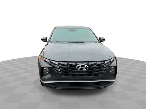 Used 2023 Hyundai Tucson SE image 3