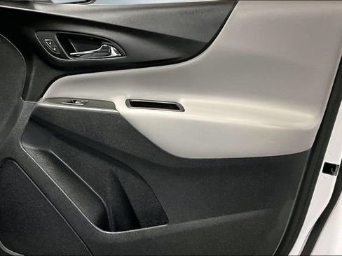 Used 2024 Chevrolet Equinox LS w/ Driver Confidence II Package FWD image 25
