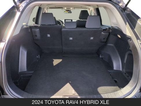 Used 2024 Toyota RAV4 XLE AWD/4WD image 24