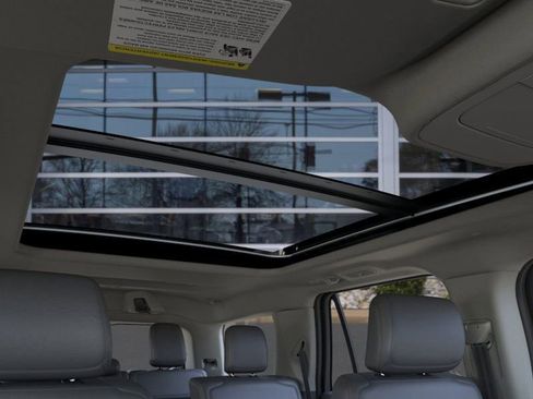 New 2026 Ford Expedition Active image 22