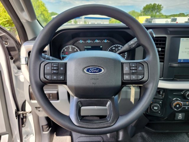 New 2026 Ford F550 4x4 Regular Cab Super Duty image 20