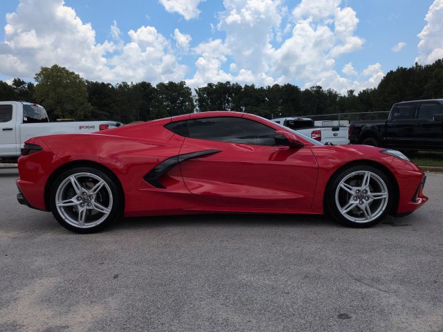 Used 2023 Chevrolet Corvette Stingray Coupe w/ 1LT RWD image 3